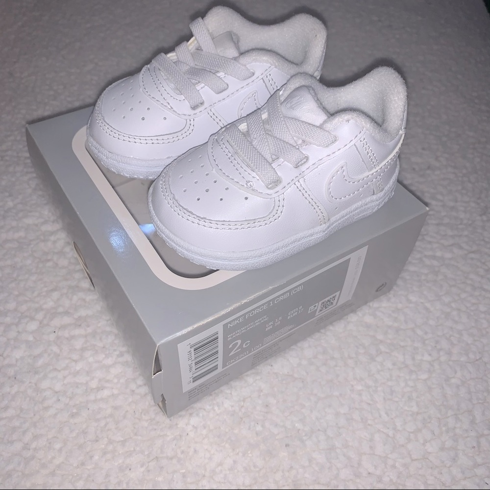 NEW Nike | Air Force 1 Baby Sneaker Size 2